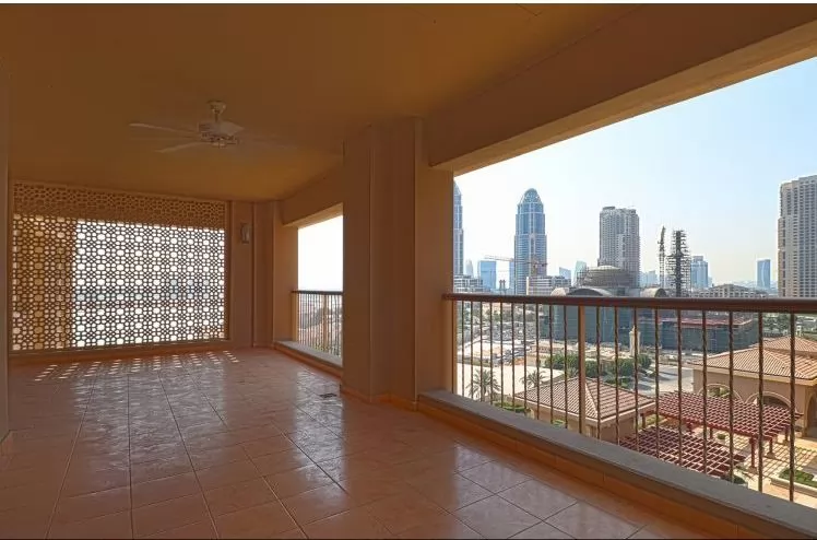 Wohn Klaar eigendom 2 Schlafzimmer S/F Wohnung  zu verkaufen in Doha #16045 - 1  image 